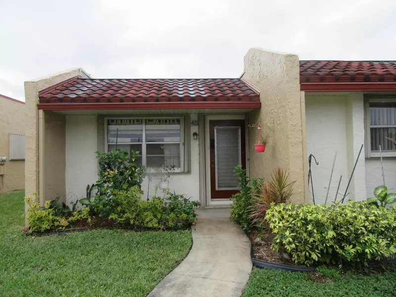 426 Lake Carol DR, West Palm Beach, FL 33411