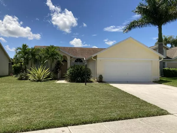 13016 Meadowbreeze DR, Wellington, FL 33414