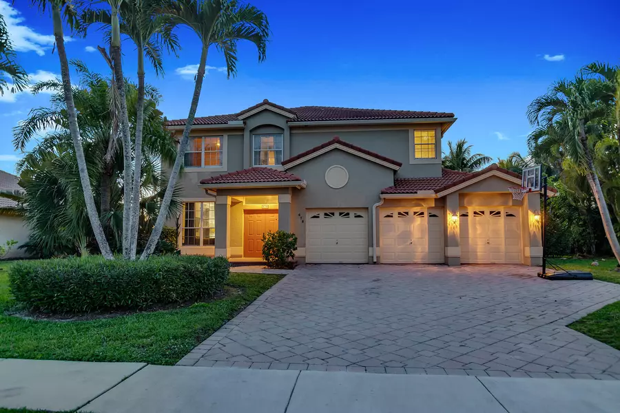 678 Cypress Green CIR, Wellington, FL 33414