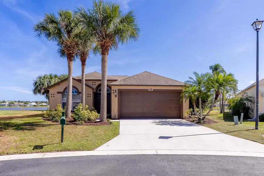 263 SW Panther TRCE, Port Saint Lucie, FL 34953