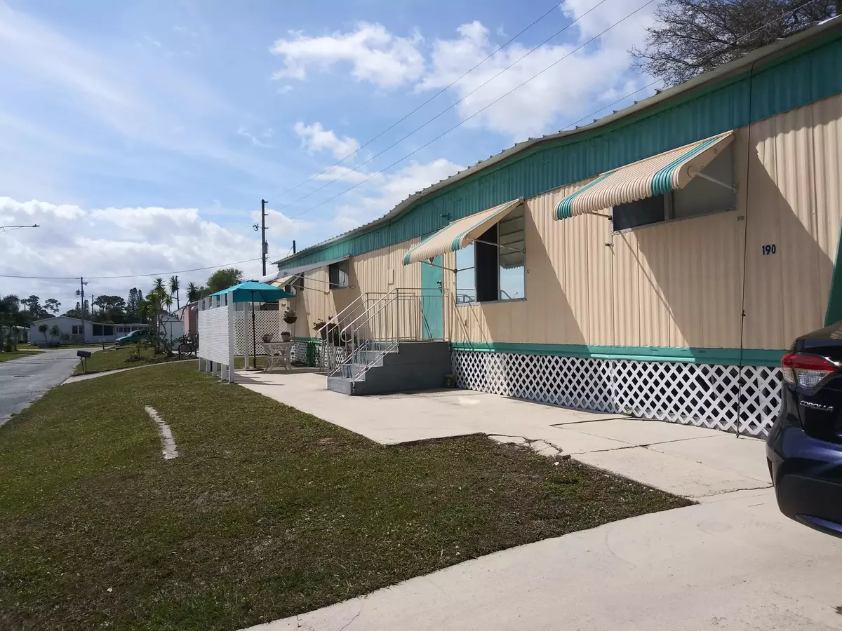 Fort Pierce, FL 34946,2023 Saint Lucie BLVD 190