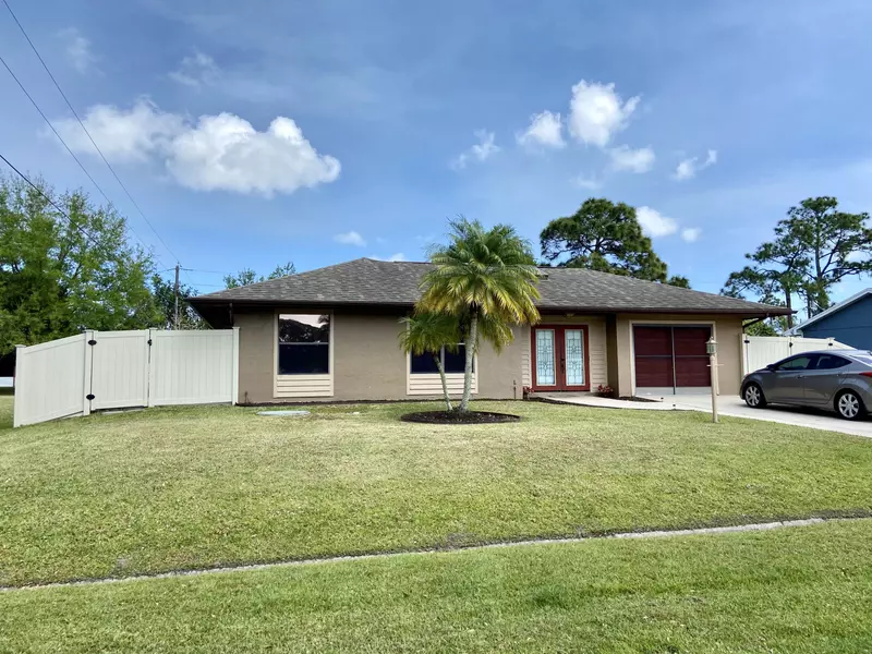 1631 SE Seashore LN, Port Saint Lucie, FL 34983