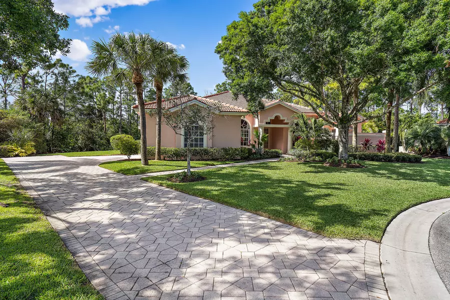 5411 SE Serenoa TER, Hobe Sound, FL 33455