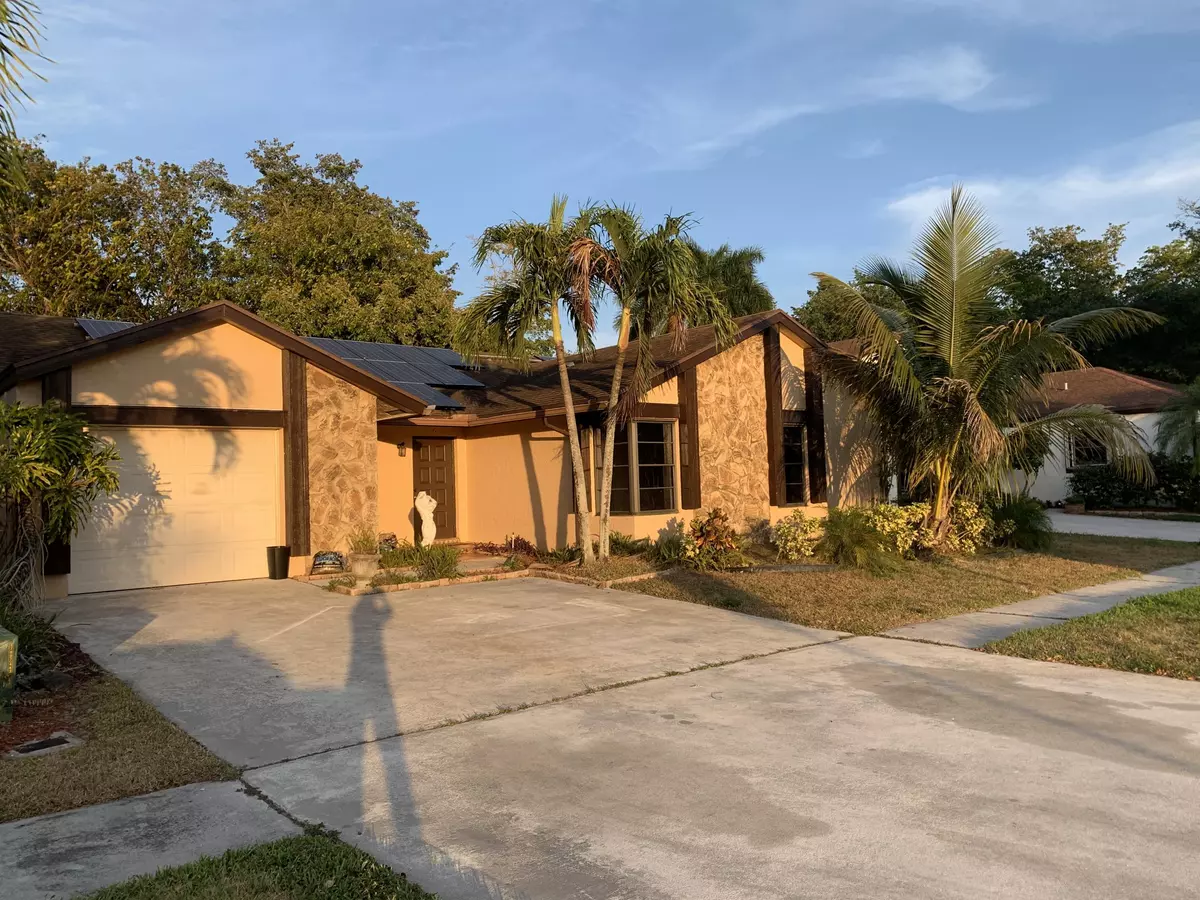 Boca Raton, FL 33428,21230 Summertrace CIR