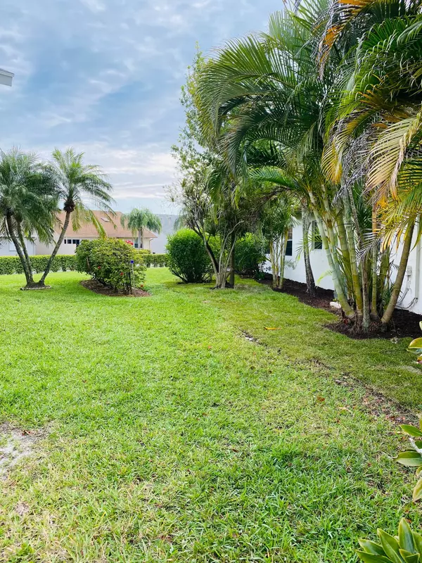 West Palm Beach, FL 33417,3846 Rowena CIR