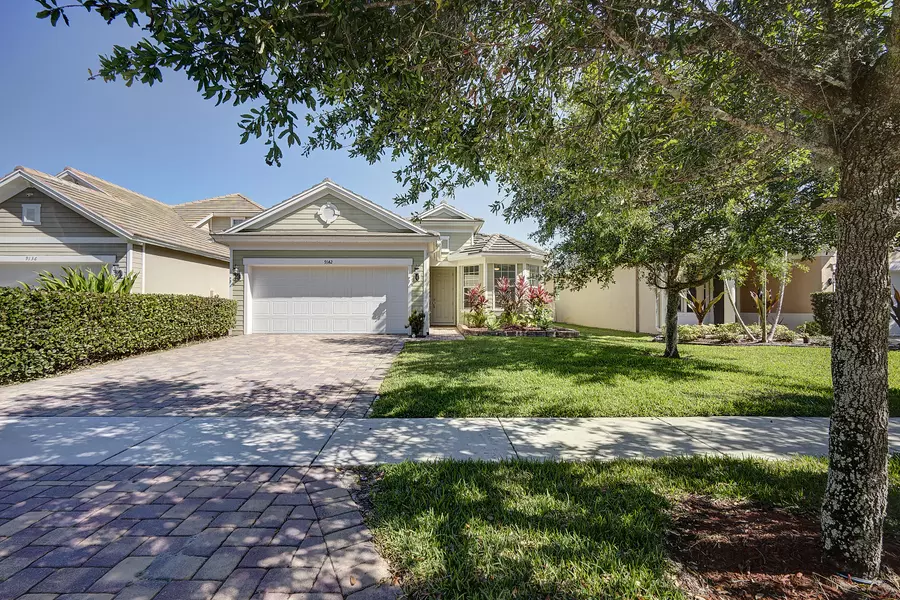 9142 Wrangler DR, Lake Worth, FL 33467