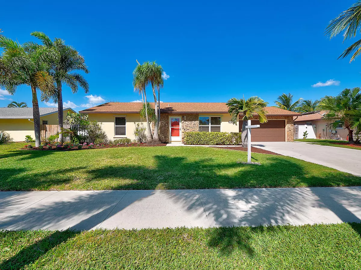 Tequesta, FL 33469,5 Chapel CT