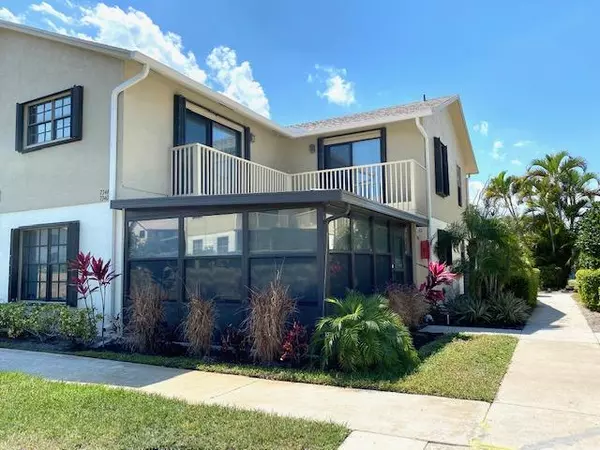 7340 SE Jamestown TER, Hobe Sound, FL 33455