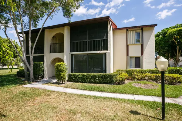 4717 Sable Pine CIR B2, West Palm Beach, FL 33417