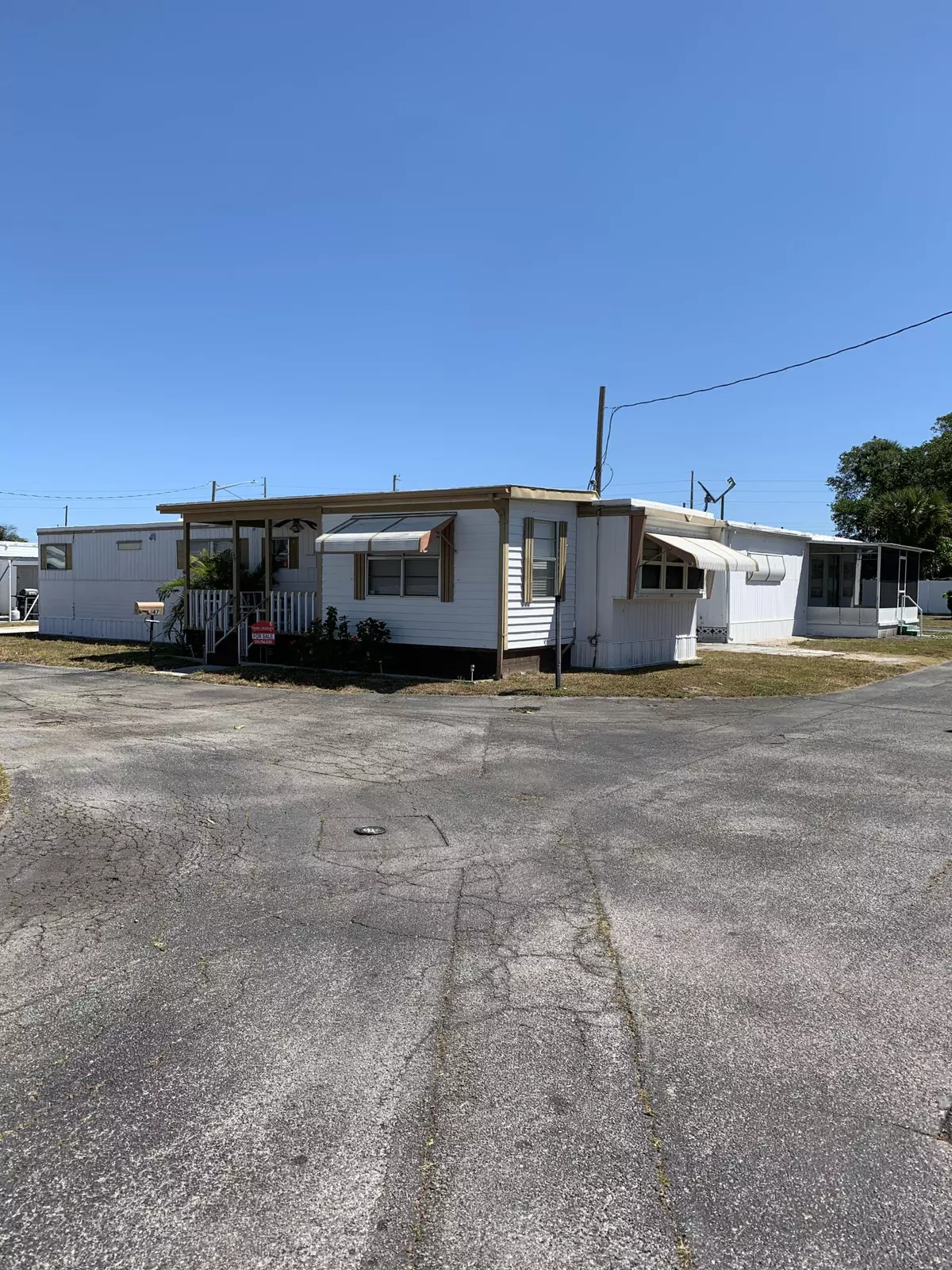 Fort Pierce, FL 34946,2023 Saint Lucie BLVD 47