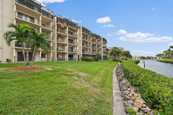 Jupiter, FL 33477,1101 Seafarer CIR 306