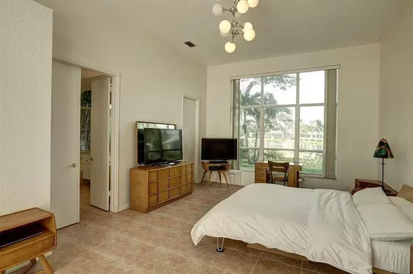 Boca Raton, FL 33498,11230 Sea Grass CIR
