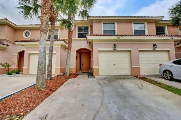 Royal Palm Beach, FL 33411,389 River Bluff LN