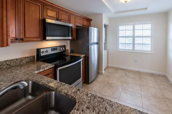 Pembroke Pines, FL 33026,1000 Colony Point CIR 502