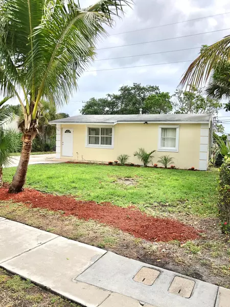 3320 Avenue F AVE, Riviera Beach, FL 33403