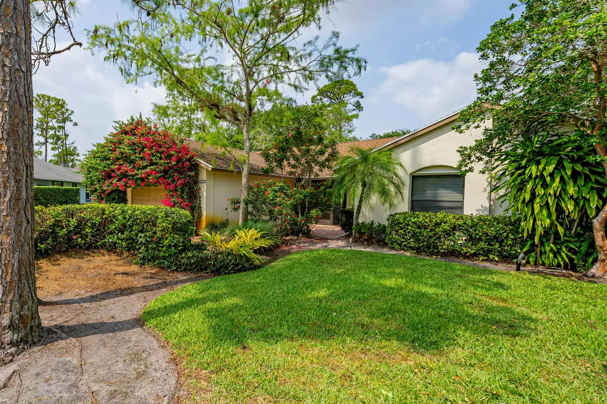 Wellington, FL 33414,1135 Northumberland CT