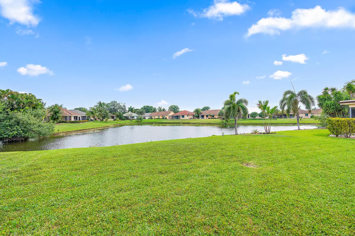 Jupiter, FL 33458,132 Stillwater CIR