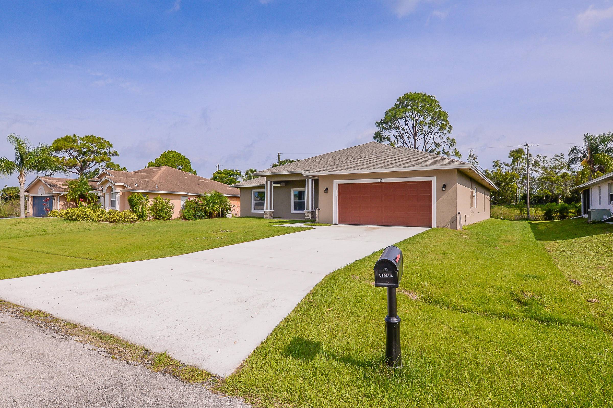 Port Saint Lucie, FL 34953,181 SW Fairway AVE