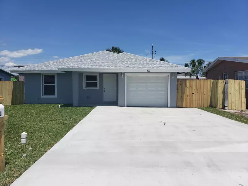 521 NW 11th AVE, Boynton Beach, FL 33435