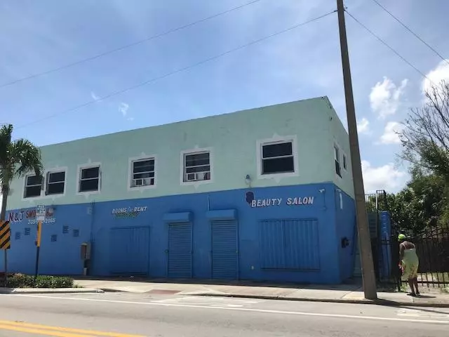 West Palm Beach, FL 33407,2301 N Tamarind AVE