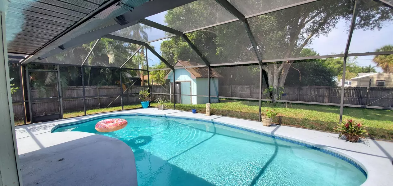 6101 Balsam DR, Fort Pierce, FL 34982