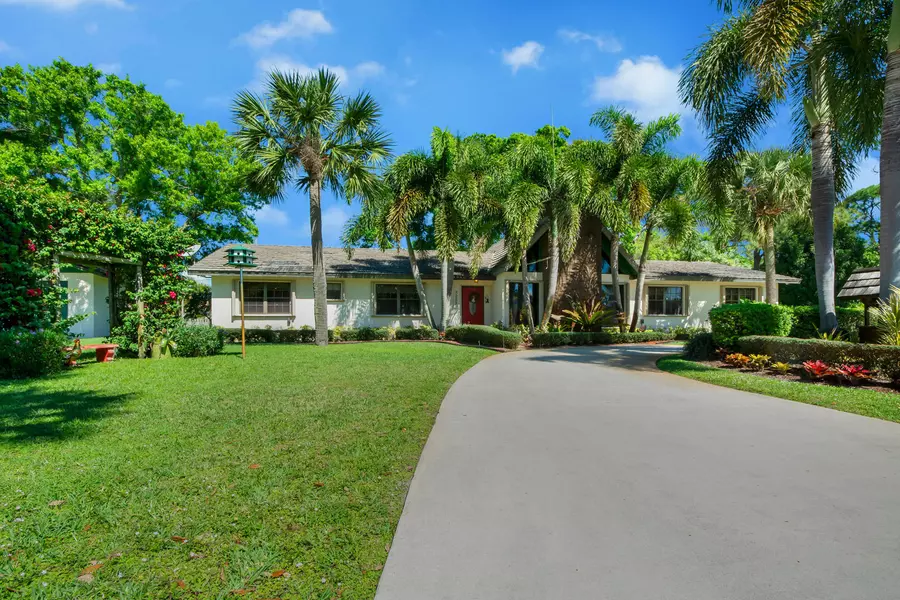 5053 Beechwood RD, Delray Beach, FL 33484