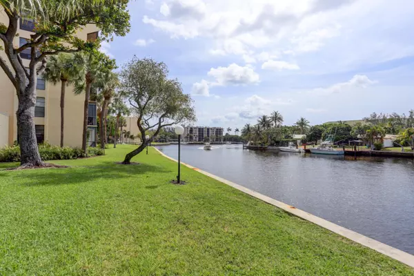 14 Royal Palm WAY 2020, Boca Raton, FL 33432