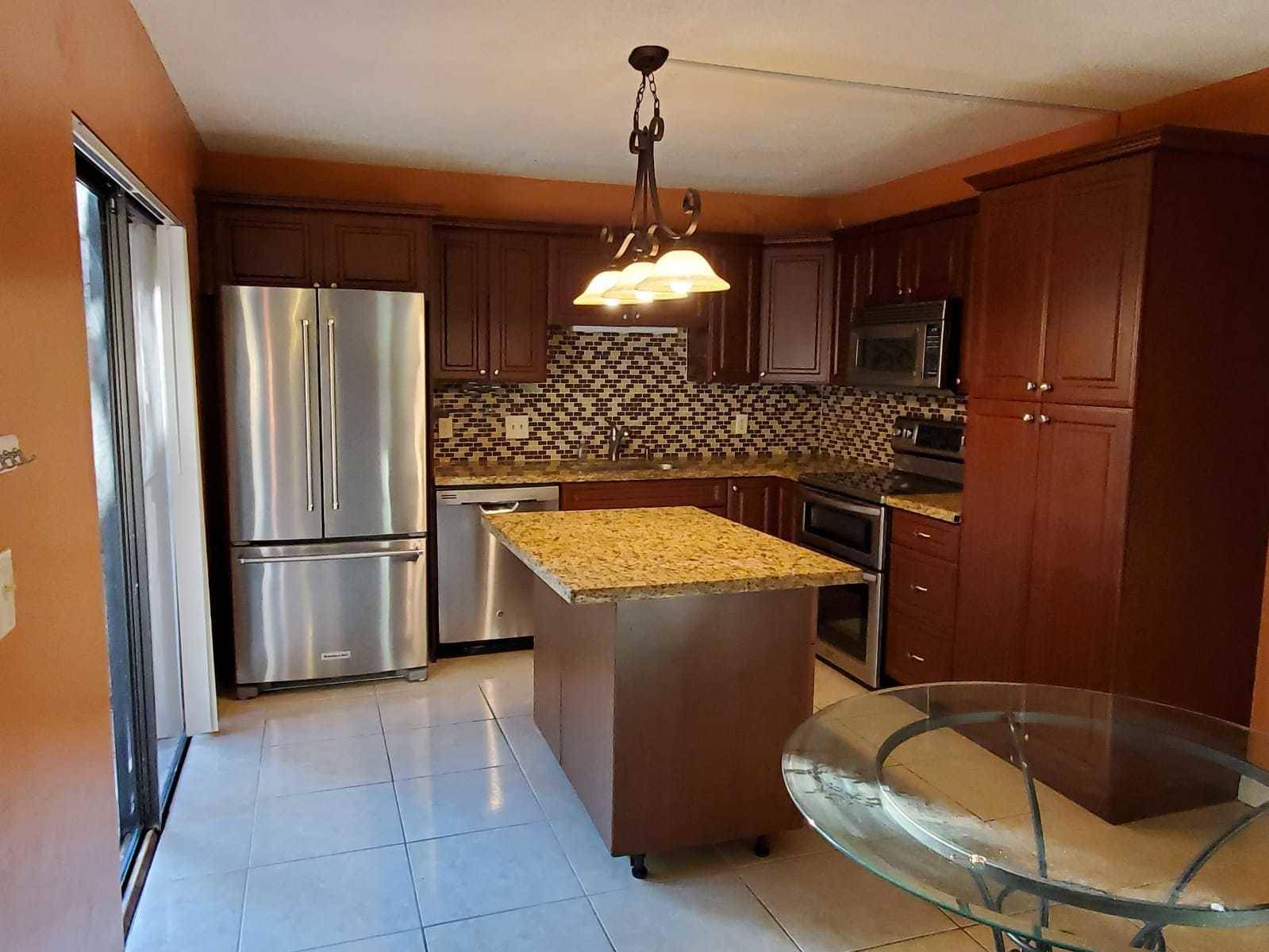Delray Beach, FL 33445,3012 San Clara DR 18-C