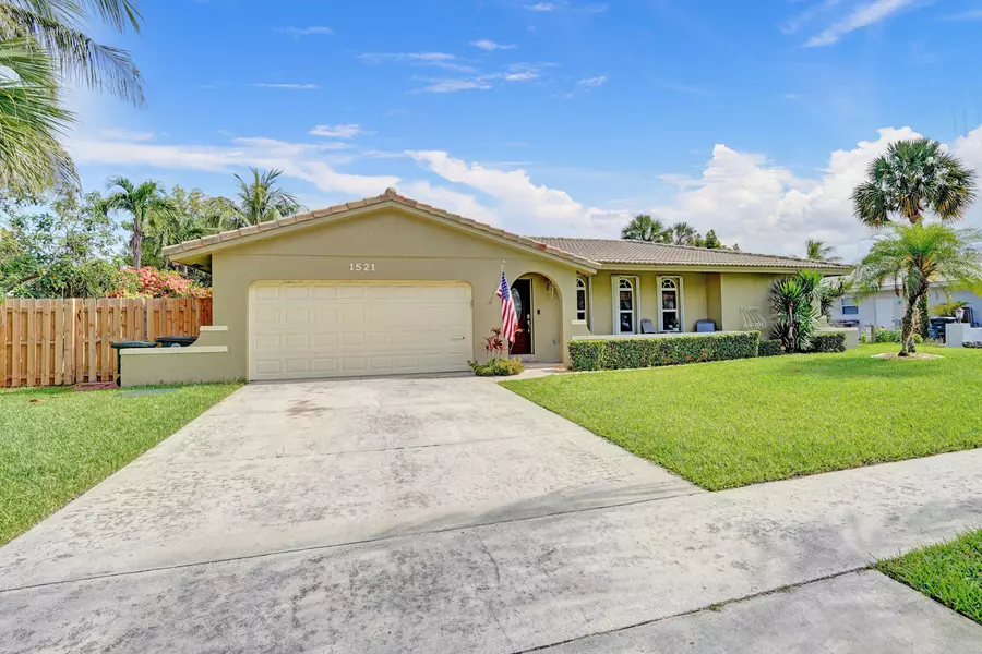 1521 SW 13th DR, Boca Raton, FL 33486