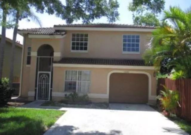 10330 Breezeway PL, Boca Raton, FL 33428