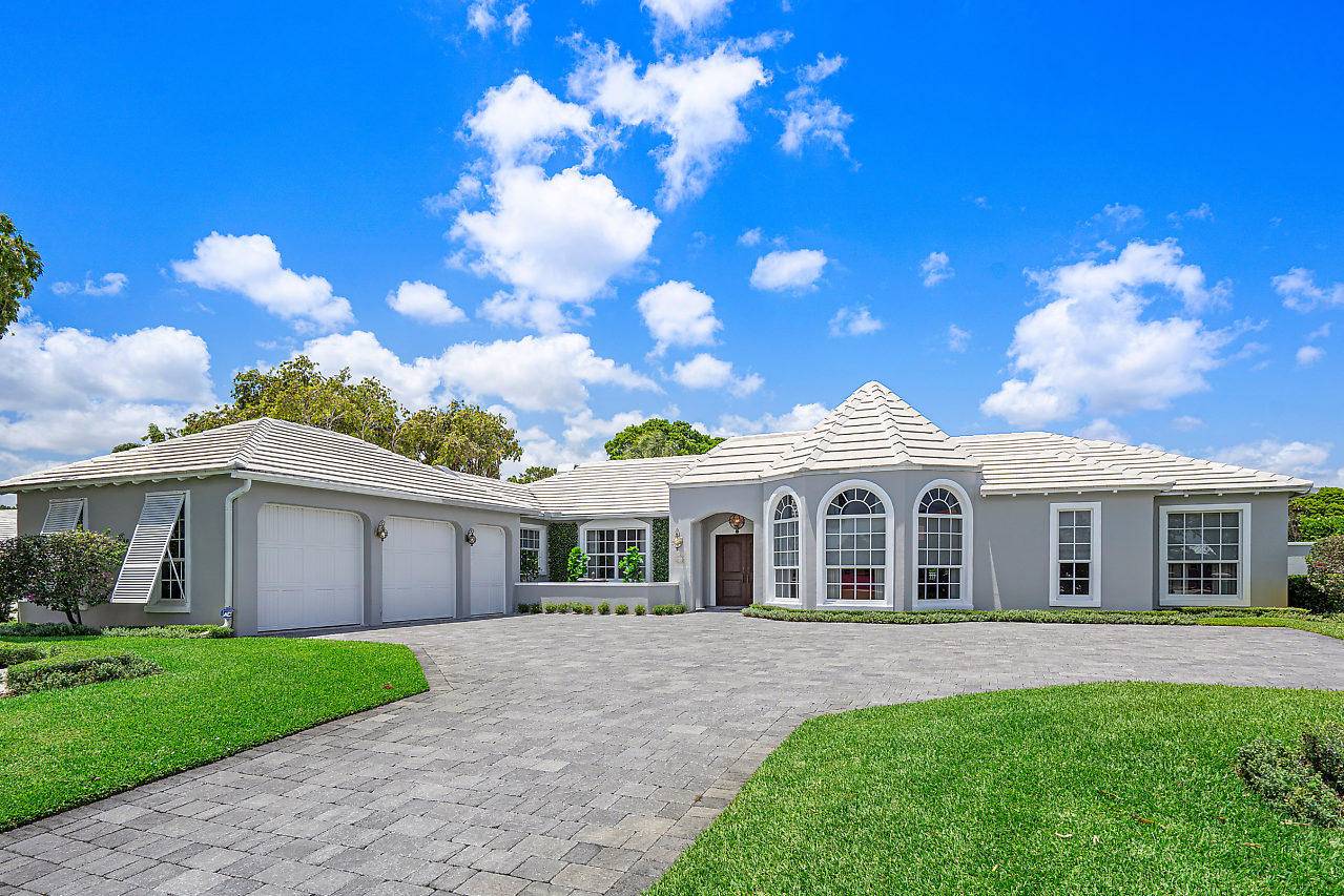440 Glenbrook DR,  Atlantis,  FL 33462