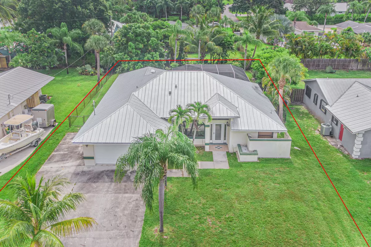 Jensen Beach, FL 34957,1635 NE Darlich AVE