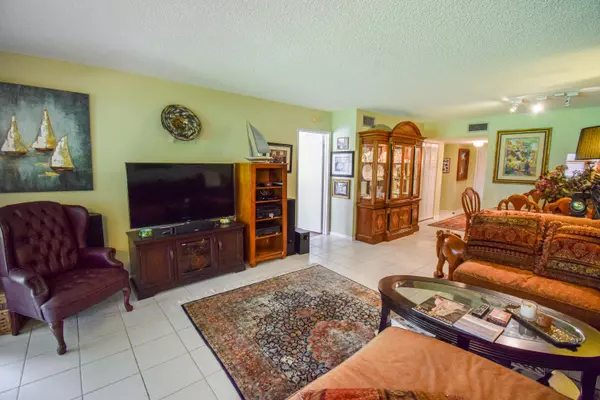 Palm Beach Gardens, FL 33418,12910 Briarlake DR 204