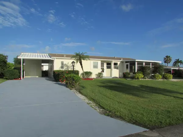 3729 Sleepy Hollow LN, Port Saint Lucie, FL 34952