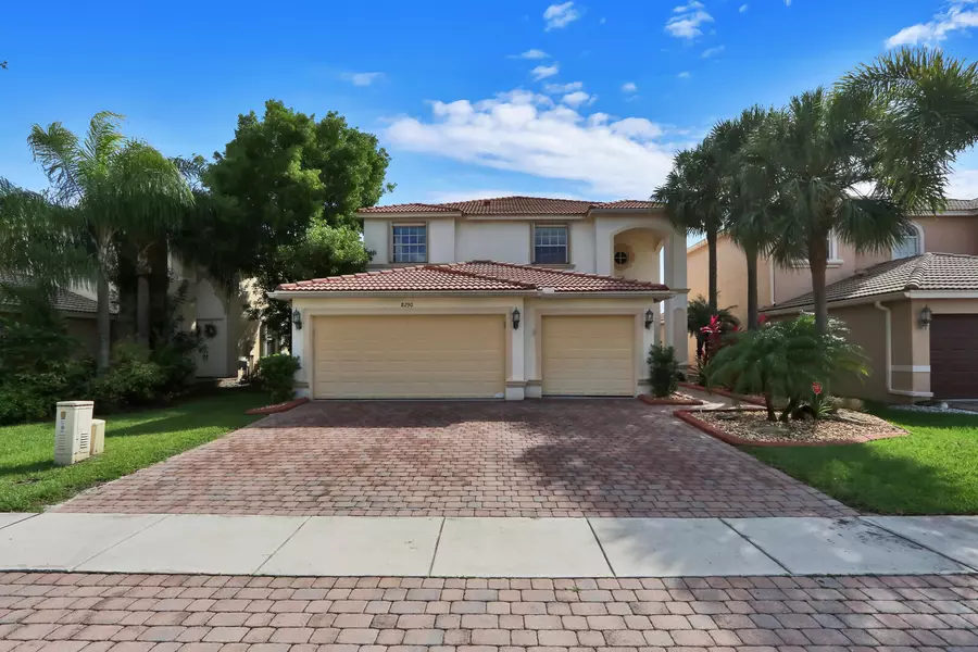 8290 Genova WAY, Lake Worth, FL 33467