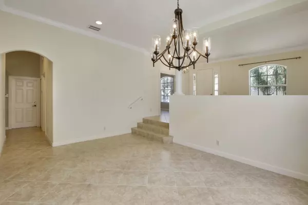 Palm Beach Gardens, FL 33418,8505 Portobello LN