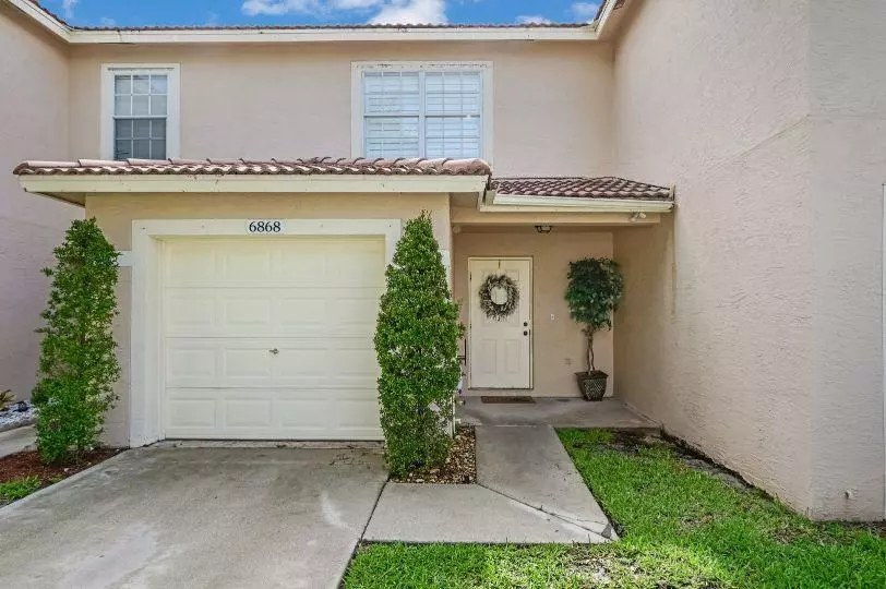 6868 Willow Creek RUN, Lake Worth, FL 33463