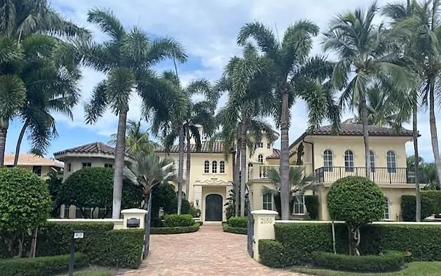 2150 E Maya Palm DR, Boca Raton, FL 33432