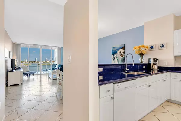 Sunny Isles Beach, FL 33160,17050 N Bay RD 501