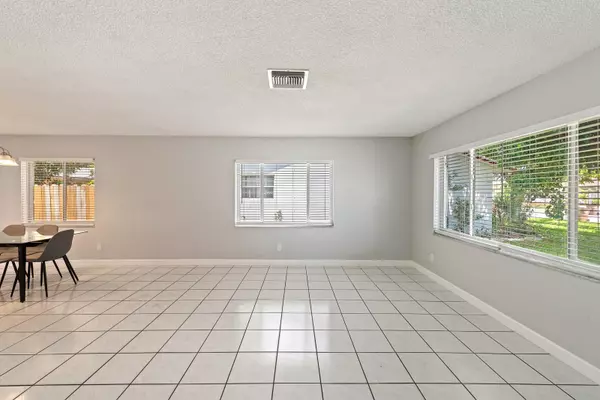 Deerfield Beach, FL 33442,3270 SW 1st ST