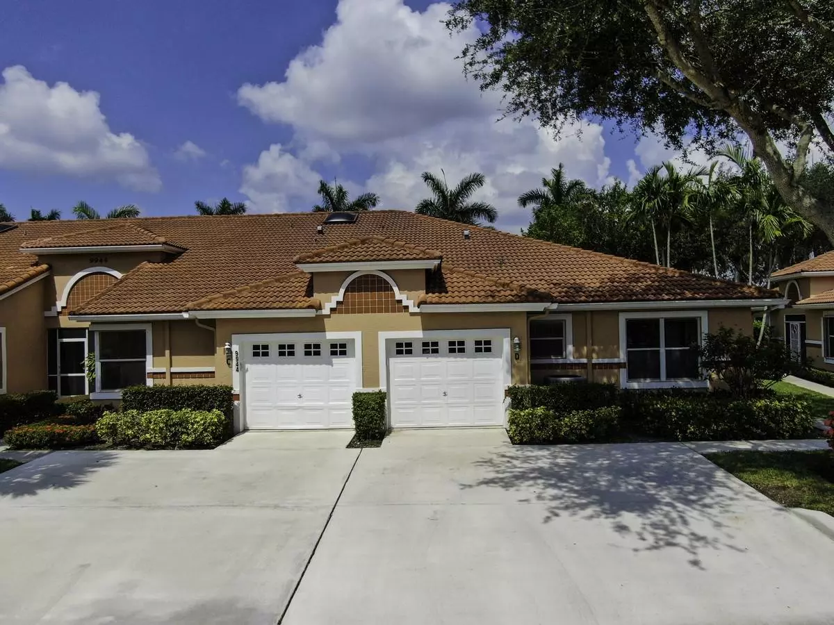 Boynton Beach, FL 33437,9944 Seacrest CIR D