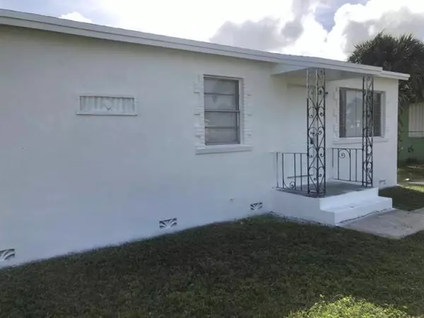 Riviera Beach, FL 33404,401 W 27th St.