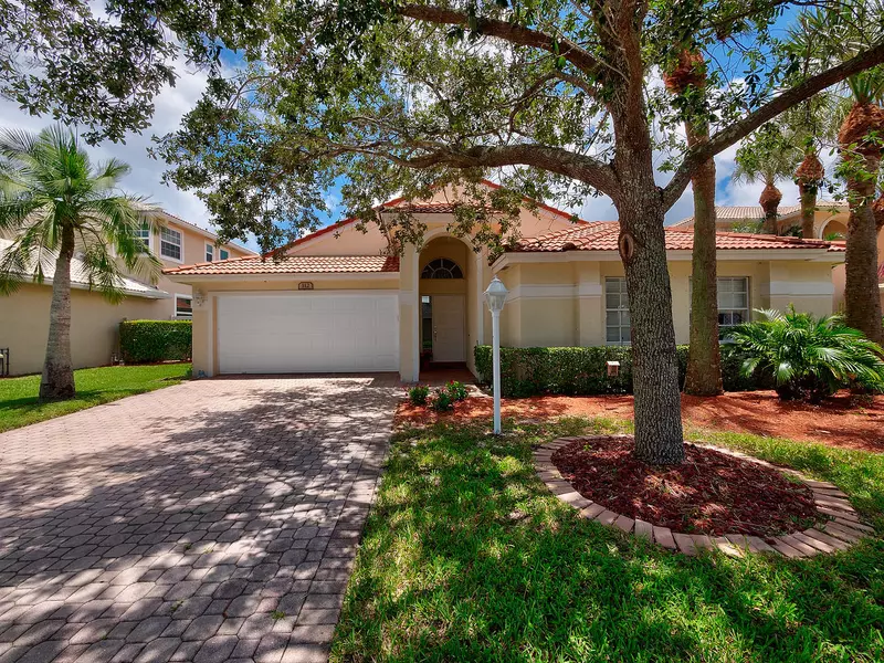 112 Maple Creek WAY, Jupiter, FL 33458