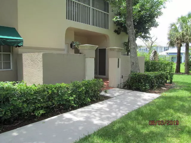 6717 Via Regina 6717, Boca Raton, FL 33433