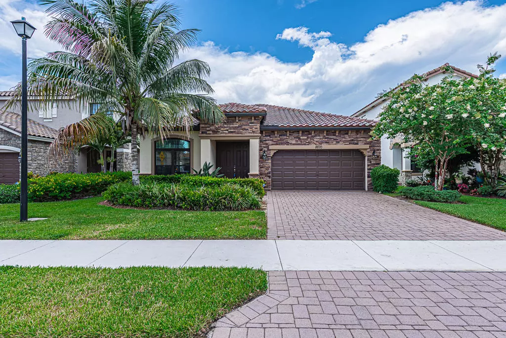 Lake Worth, FL 33467,8870 Willow Cove LN