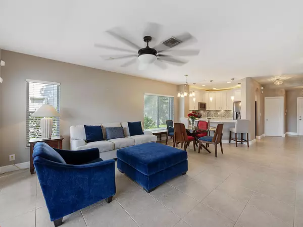 West Palm Beach, FL 33417,4680 Palmbrooke CIR