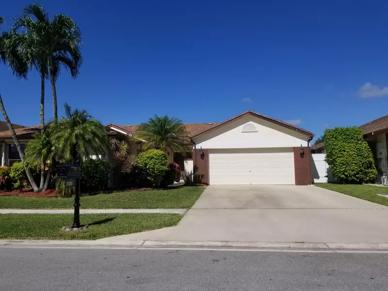 21001 Woodspring AVE, Boca Raton, FL 33428