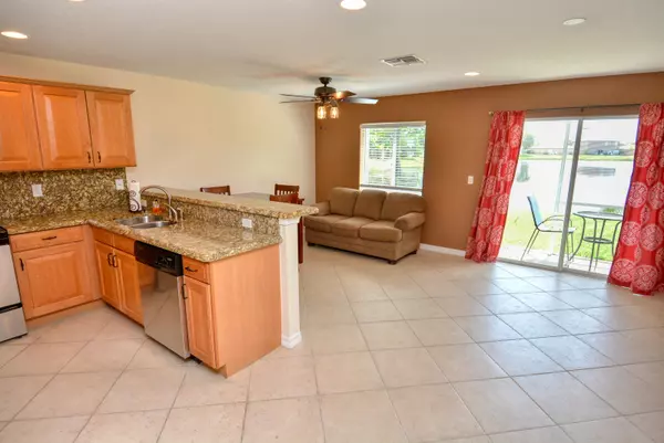 Port Saint Lucie, FL 34953,2556 Marshfield CT