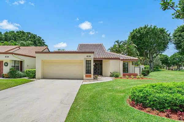 5718 Kiowa CIR, Boynton Beach, FL 33437