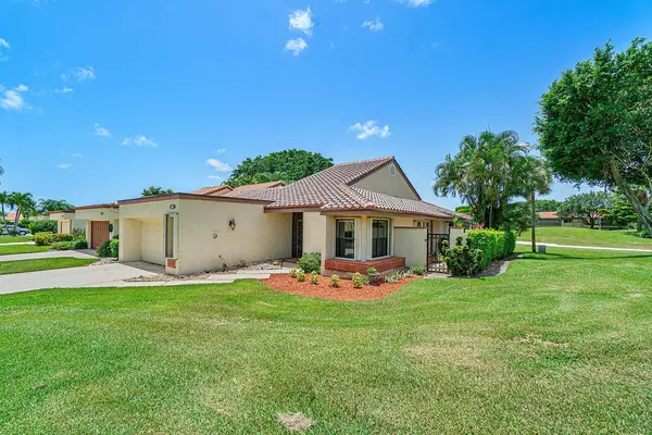 Boynton Beach, FL 33437,5718 Kiowa CIR